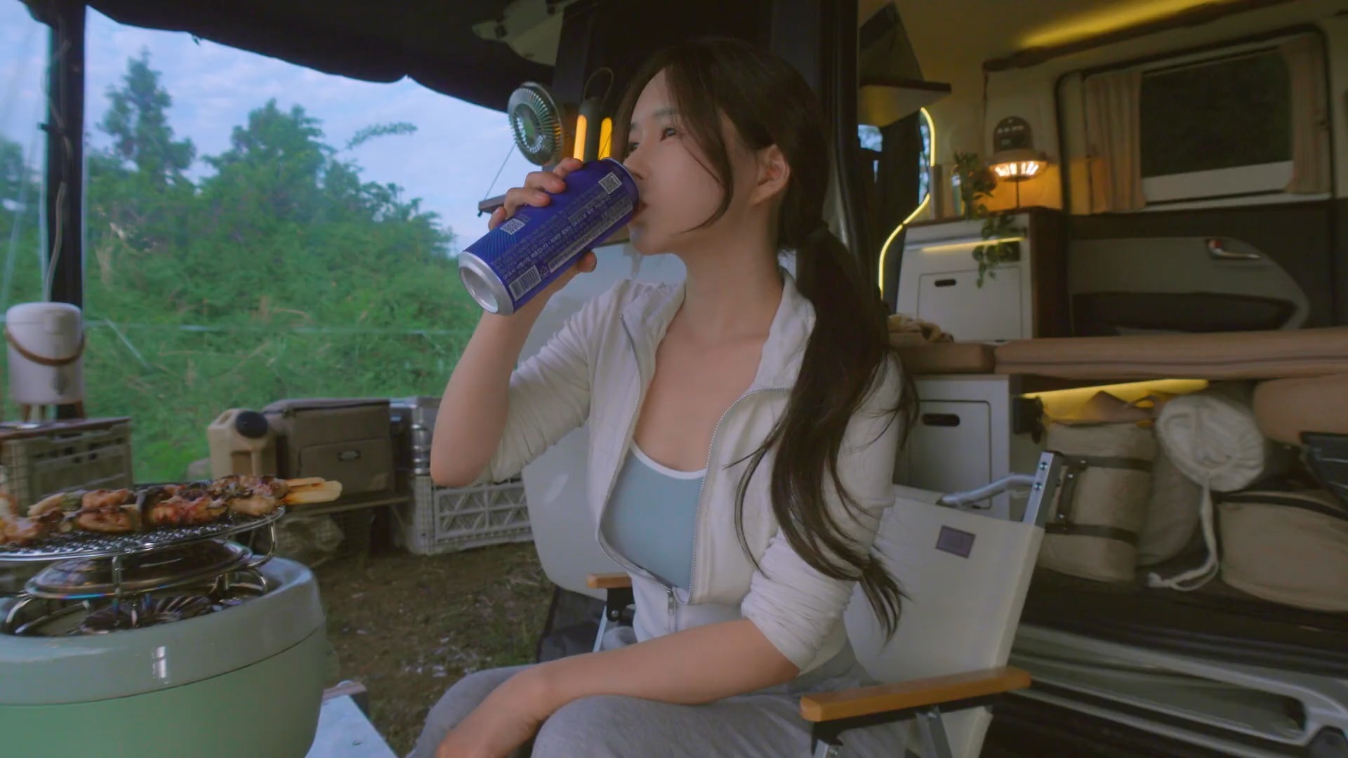 “赫哲故里”同江上演原汁俄罗斯民族歌舞